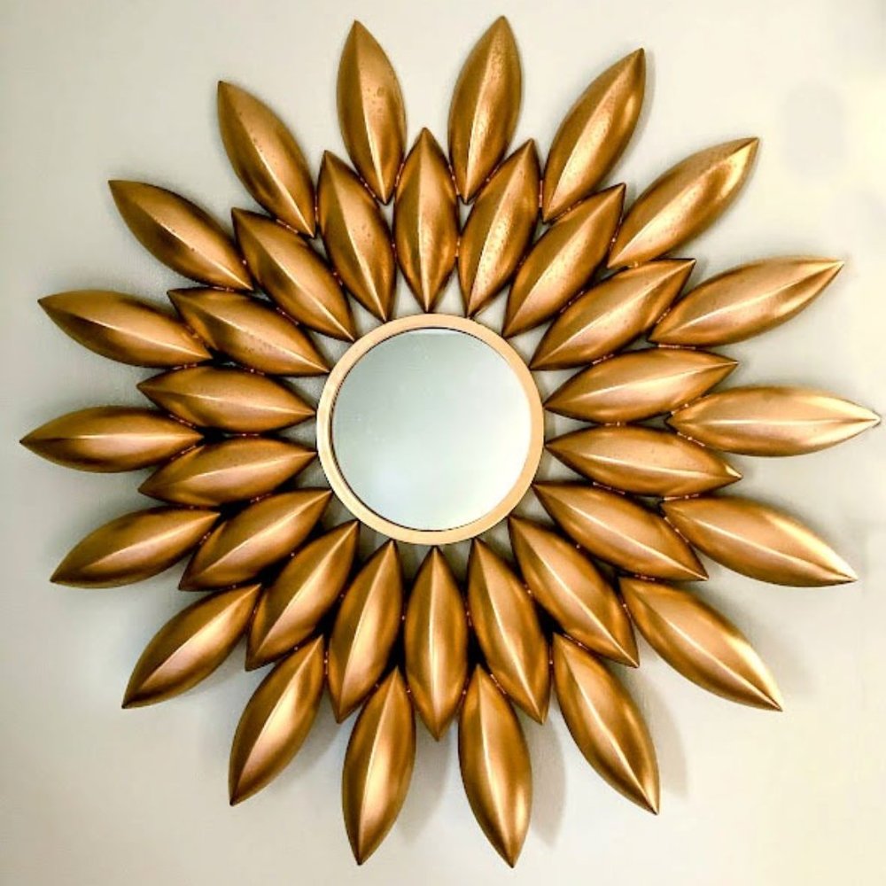 Handmade Metal Sunburst Flower Wall Mirror uniquely hand-painted Gold - Picture 1 of 1